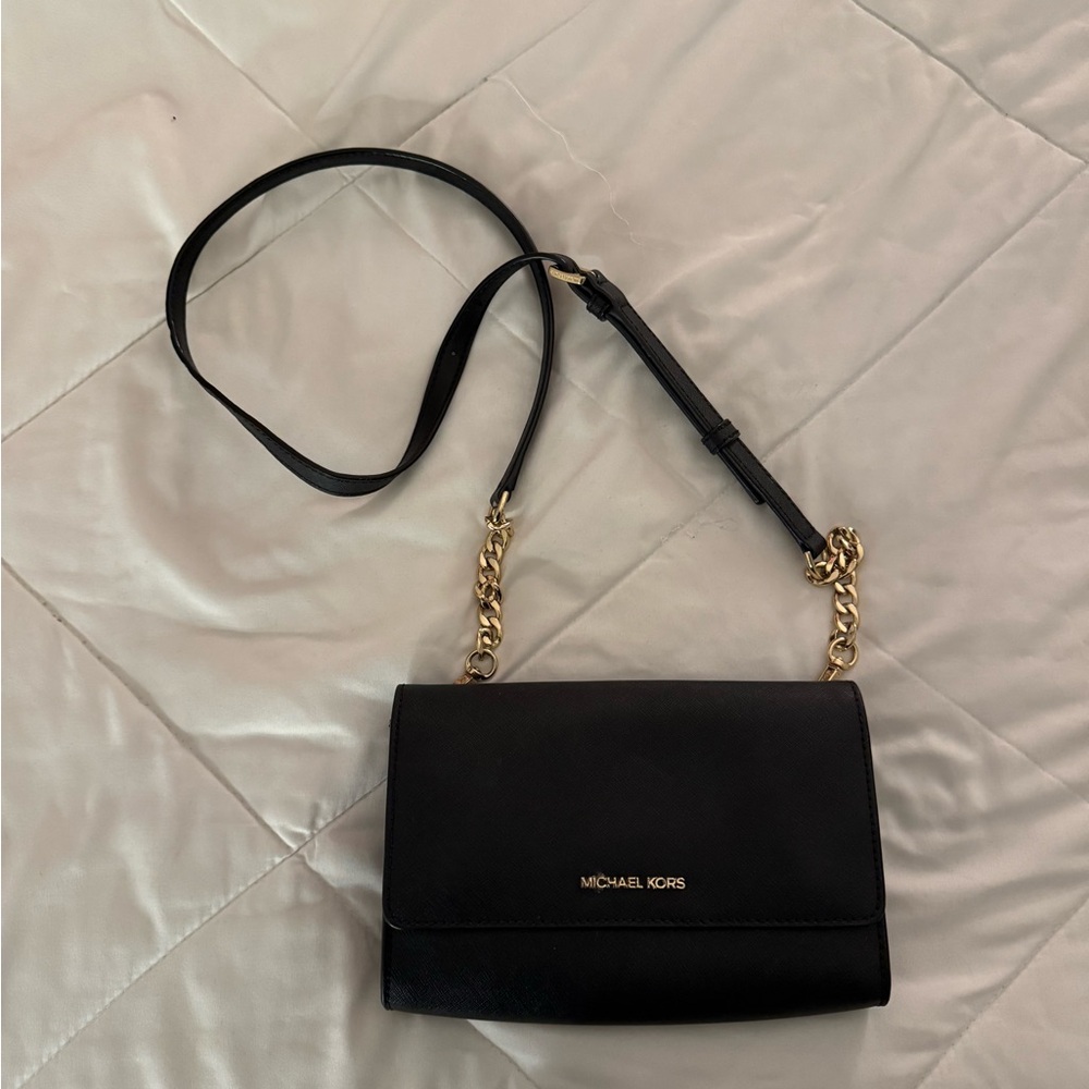 Michael Kors Jet Set Travel Medium Phone Crossbody Saffiano Leather Black